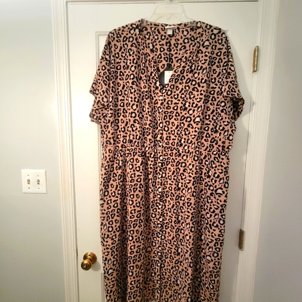 Leopard print dress by Ava Viv size 3X NWT
